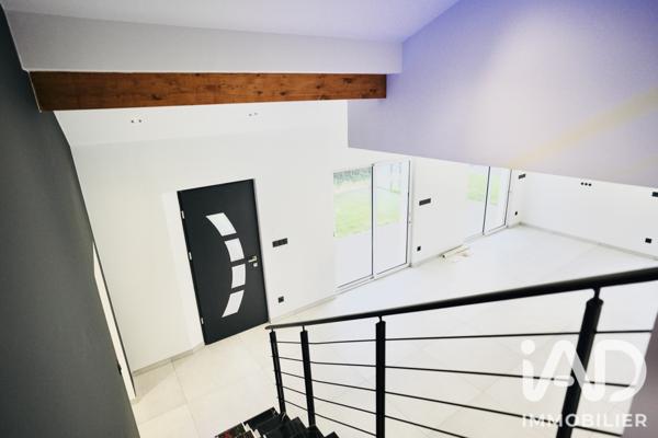 Maison à vendre 5 pièces 141 m² Corbas