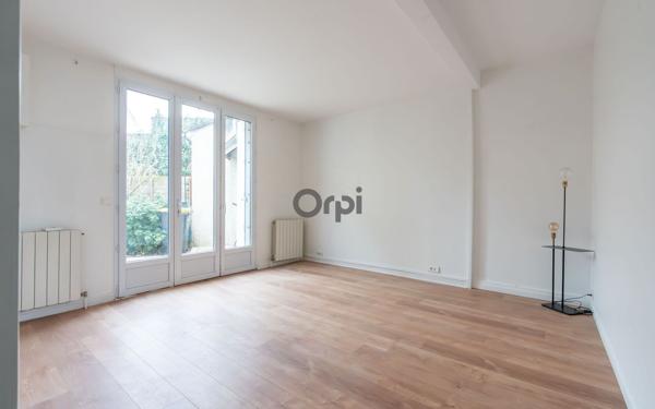 Appartement à vendre    2 pièces • 41 m2 Saint-Maur-des-Fossés