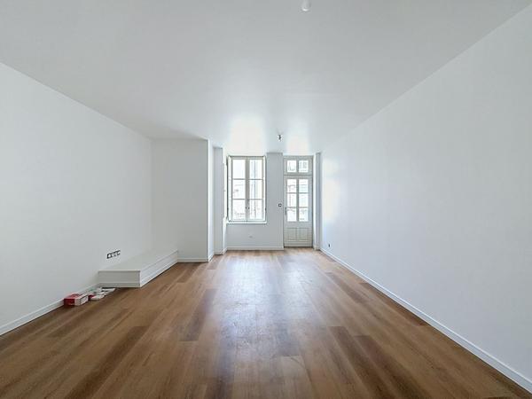 Appartement Bauge En Anjou 2 pièce(s) de 41.96m²