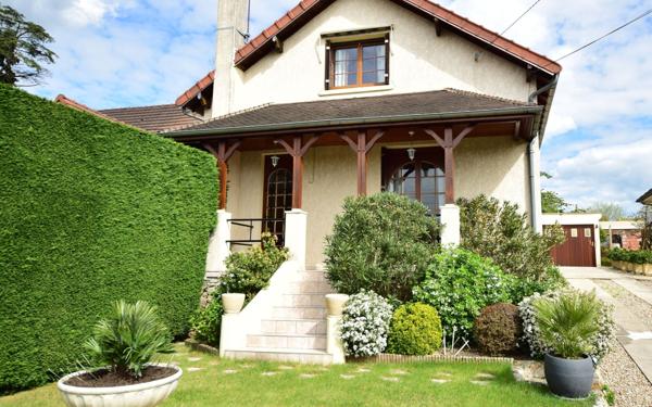 Maison à vendre    4 pièces •  Saintry-sur-Seine