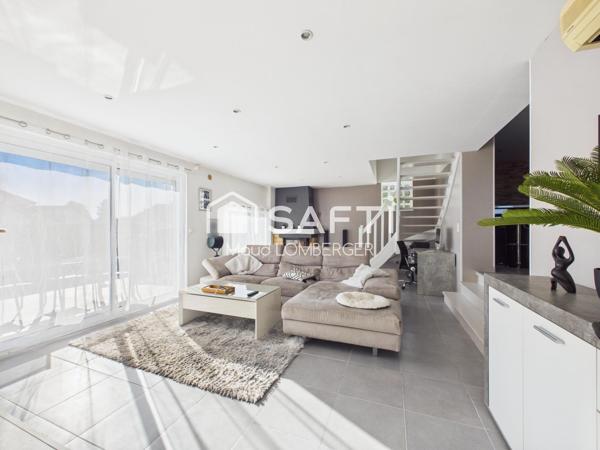 PAVILLON 139 M² – 5 CHAMBRES – PISCINE – QUARTIER RÉSIDENTIEL CALME À GRAY