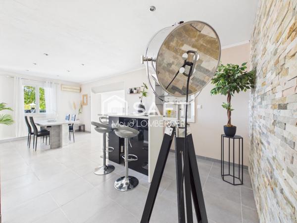 PAVILLON 139 M² – 5 CHAMBRES – PISCINE – QUARTIER RÉSIDENTIEL CALME À GRAY