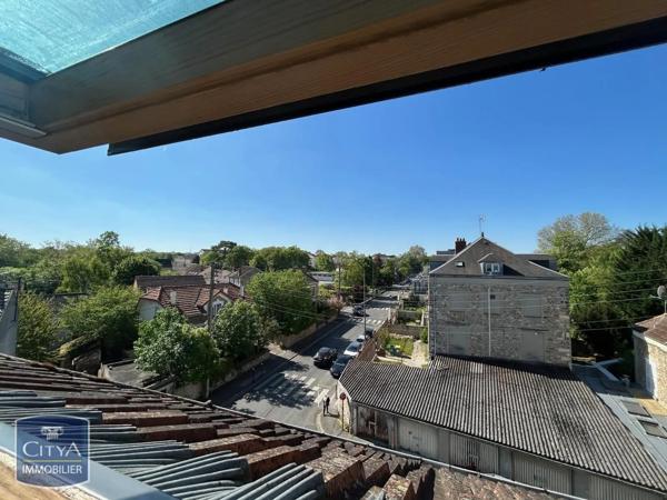 Appartement à louer 2 pièces 28.31m² Corbeil-Essonnes (91100)