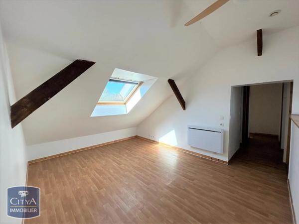 Appartement à louer 2 pièces 28.31m² Corbeil-Essonnes (91100)