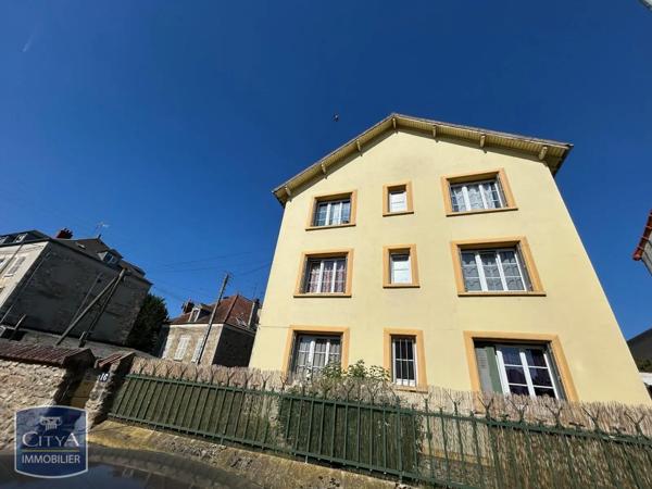 Appartement à louer 2 pièces 28.31m² Corbeil-Essonnes (91100)