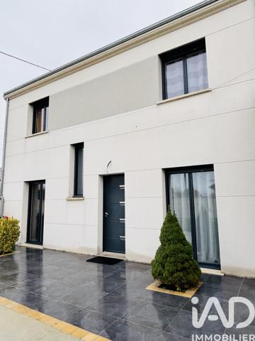 Maison à vendre 5 pièces 115 m² La Chapelle-Saint-Mesmin