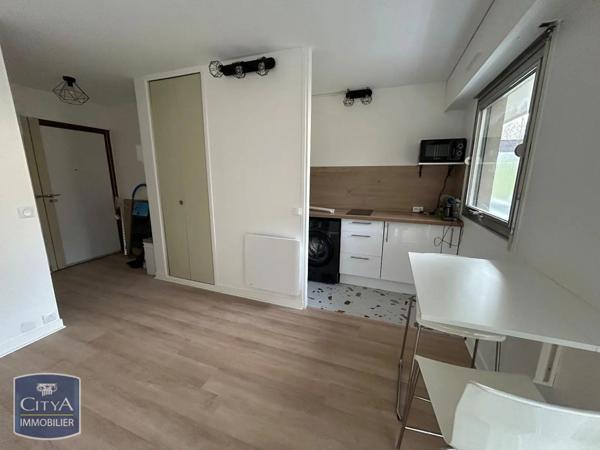 Appartement à louer 1 pièce 21.4m²