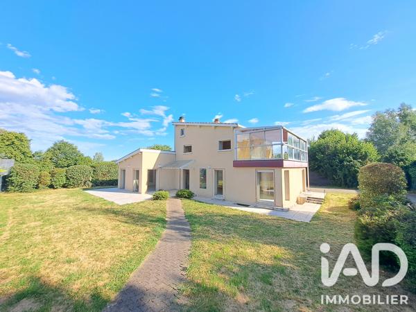 Maison à vendre 10 pièces 165 m² Sainte-Foy-lès-Lyon