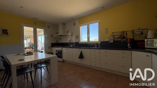 Maison à vendre 11 pièces 250 m² Montfrin