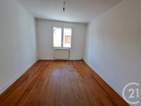 Maison à vendre  3 pièces - 50,56 m 2   FOIX  - 09