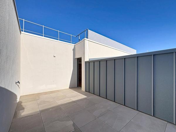 Appartement T3 d'exception de 83 m² en dernier étage avec vue dégagée