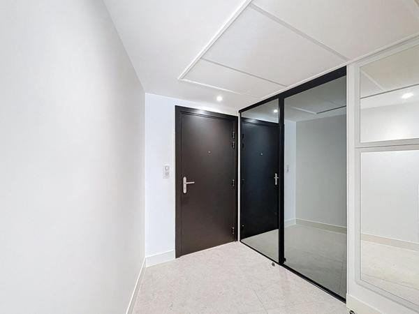 Appartement T3 d'exception de 83 m² en dernier étage avec vue dégagée