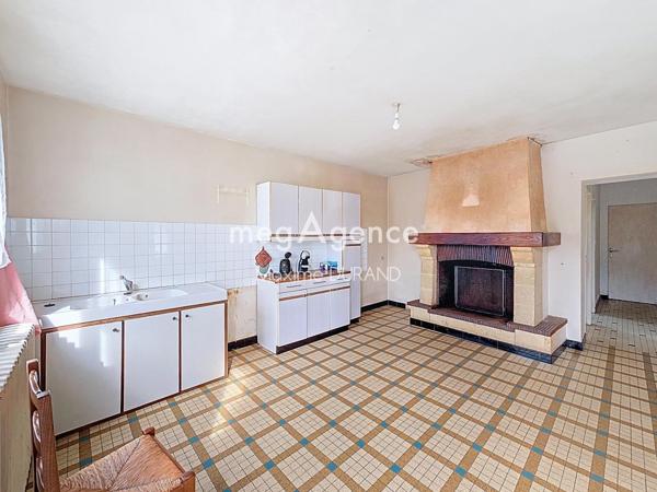 Maison à SAINT-LAURENT-DES-AUTELS, 49270 - 8 pièces 157m²