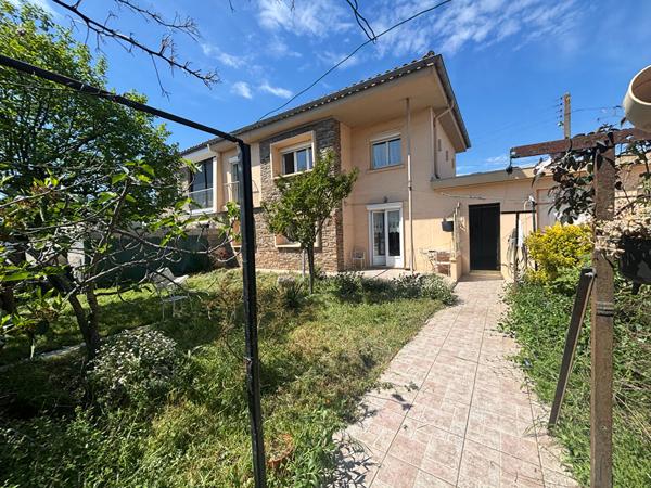 CARCASSONNE, Maison avec jardin et garage