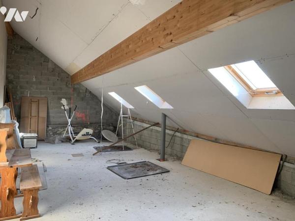 Appartement T3 avec entrée indépendante - Fort potentiel d'aménagement - La Ravoire