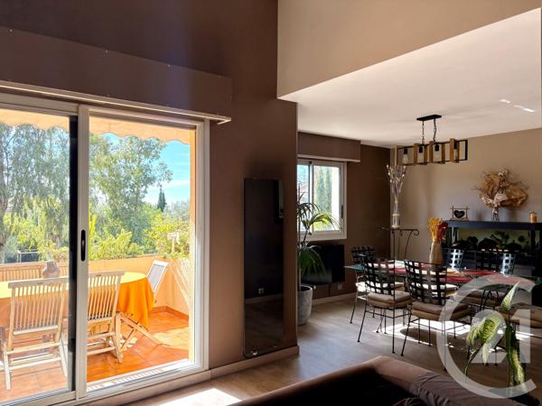 Appartement F7 à vendre  7 pièces - 103,98 m2 TOULON - 83