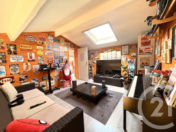 Appartement F7 à vendre  7 pièces - 103,98 m2 TOULON - 83