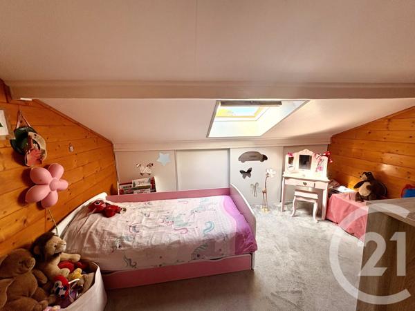 Appartement F7 à vendre  7 pièces - 103,98 m2 TOULON - 83