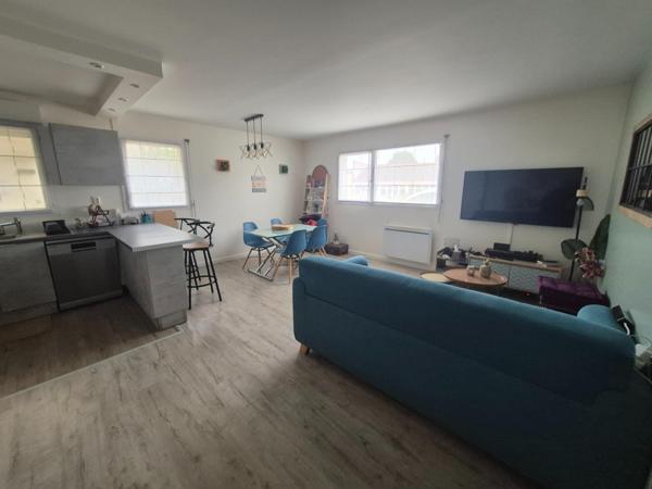 BEL APPARTEMENT 3 PIECES DE 68 M² SAIN ET PROPRE