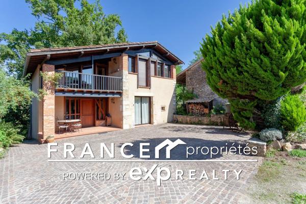 Deux maisons T4 et T3 + grange