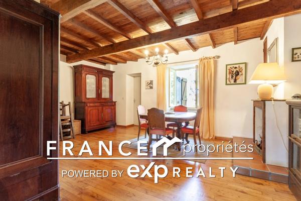 Deux maisons T4 et T3 + grange