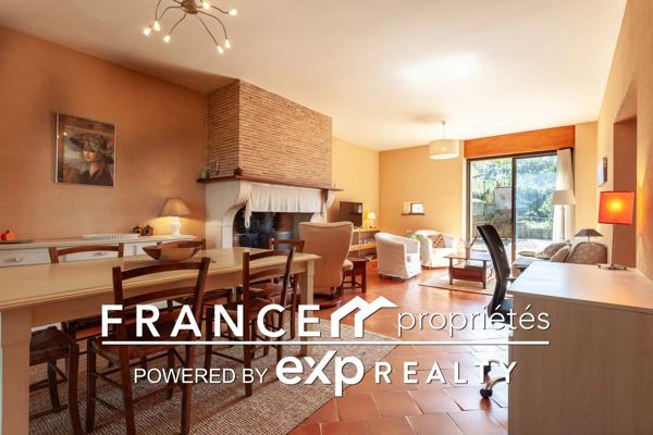 Deux maisons T4 et T3 + grange