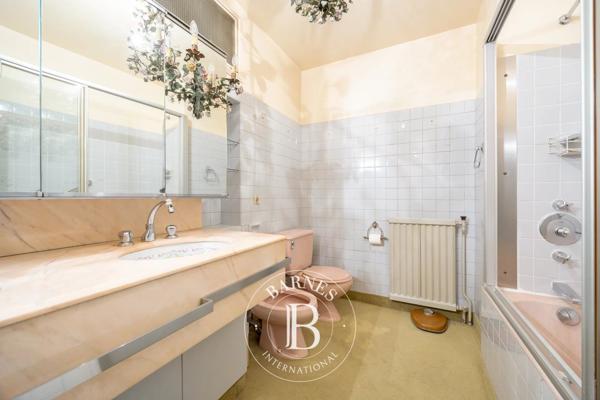 Paris 16ème, Appartement 4 Chambres -  235 m² à vendre