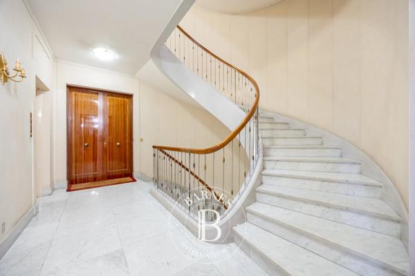 Paris 16ème, Appartement 4 Chambres -  235 m² à vendre