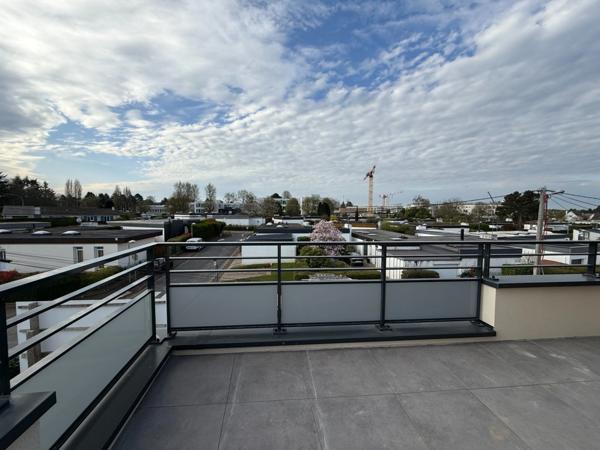 Appartement à vendre 4 pièces MONT SAINT AIGNAN (76)