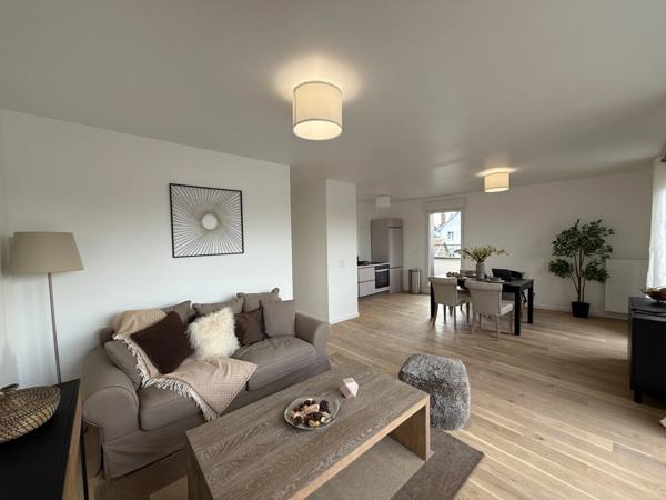 Appartement à vendre 4 pièces MONT SAINT AIGNAN (76)