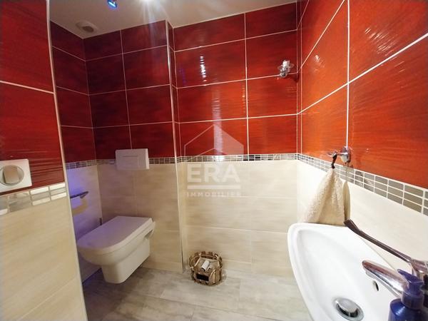 Maison T5 à vendre - CHITENAY - Beaux volumes entièrement rénovés, 2 Chbs, salle bien-être avec SPA (poss. 3ème Chb), dép./Grand garage.