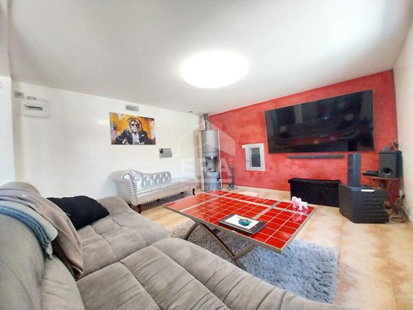 Maison T5 à vendre - CHITENAY - Beaux volumes entièrement rénovés, 2 Chbs, salle bien-être avec SPA (poss. 3ème Chb), dép./Grand garage.