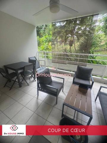 Appartement à louer 4 pièces de 160 m²