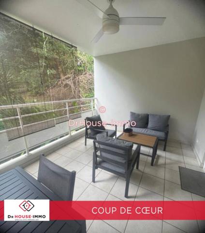 Appartement à louer 4 pièces de 160 m²