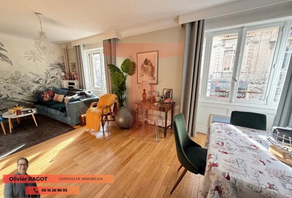 Saint-Étienne (42000) Très bel appartement rénové T2 de 61,11m² rue Michelet hyper centre