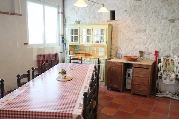 Gîte et chambres d'hôtes 750 m2 + dépendances