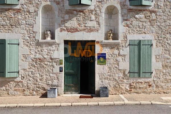 Gîte et chambres d'hôtes 750 m2 + dépendances