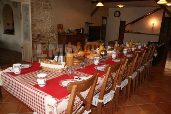 Gîte et chambres d'hôtes 750 m2 + dépendances