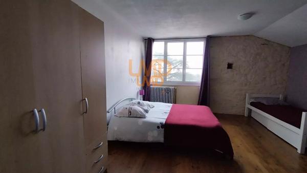 Gîte et chambres d'hôtes 750 m2 + dépendances