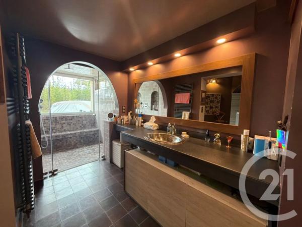 Maison à vendre  7 pièces - 313,37 m 2   ANNONAY  - 07