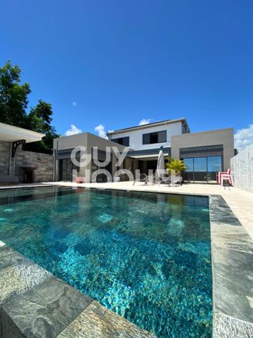 Maison F6 180m² à Bagatelle Sainte-Suzanne