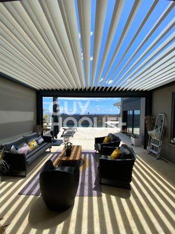 Maison F6 180m² à Bagatelle Sainte-Suzanne