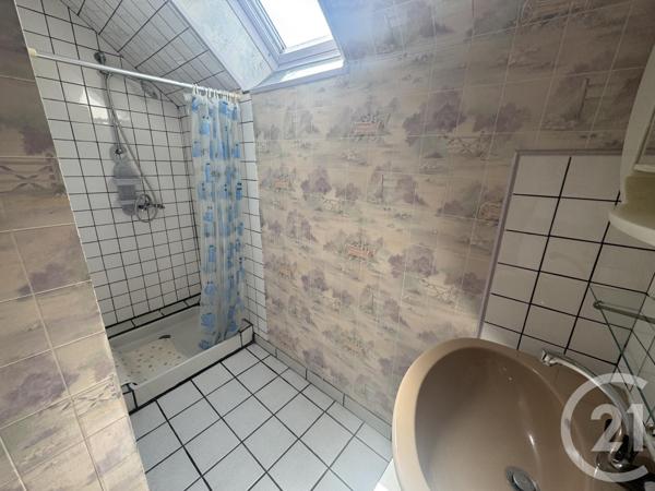 Maison à vendre  5 pièces - 122 m2 CHANTRIGNE - 53