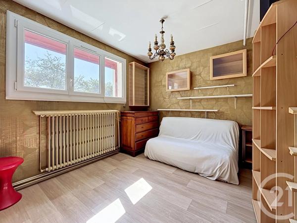 Maison à vendre  5 pièces - 162,55 m 2   ST POURCAIN SUR SIOULE  - 03