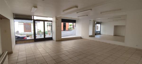 AU COEUR DE LA BASTIDE, LOCAL COMMERCIAL DISPONIBLE
