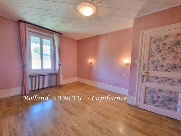 Maison à vendre 7 pièces sur 11 ares de terrain