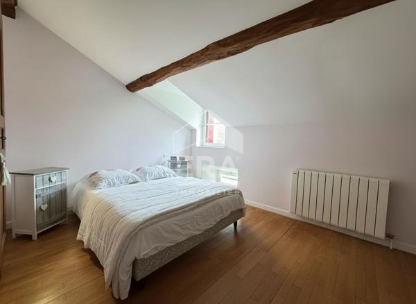 A VENDRE MAISON ANCIENNE DE TYPE 4 AVECDEPENDANCES ET 14.507M² DE TERRAIN