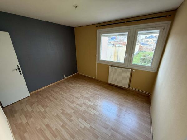 Appartement à SAINT QUENTIN (02100)