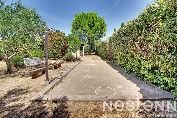 A VENDRE FLAYOSC Maison 3 chambres PISCINE GARAGE sur terrain de 1200 m² clos