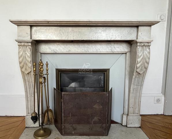 «Versailles Quartier Notre-Dame » Bel appartement familial de 105,77 m², 4 chambres, Charme de l'ancien § Loyer 2 500 €/mois charges comprises **  - Référence  28341